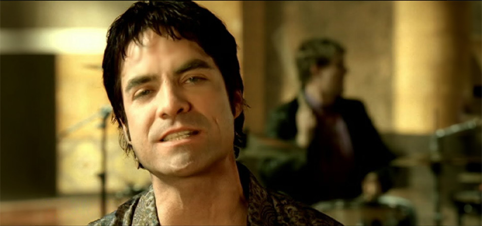 Disera ti racconta: la storia di "Drops of Jupiter"